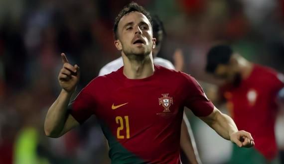 狠狠热视频