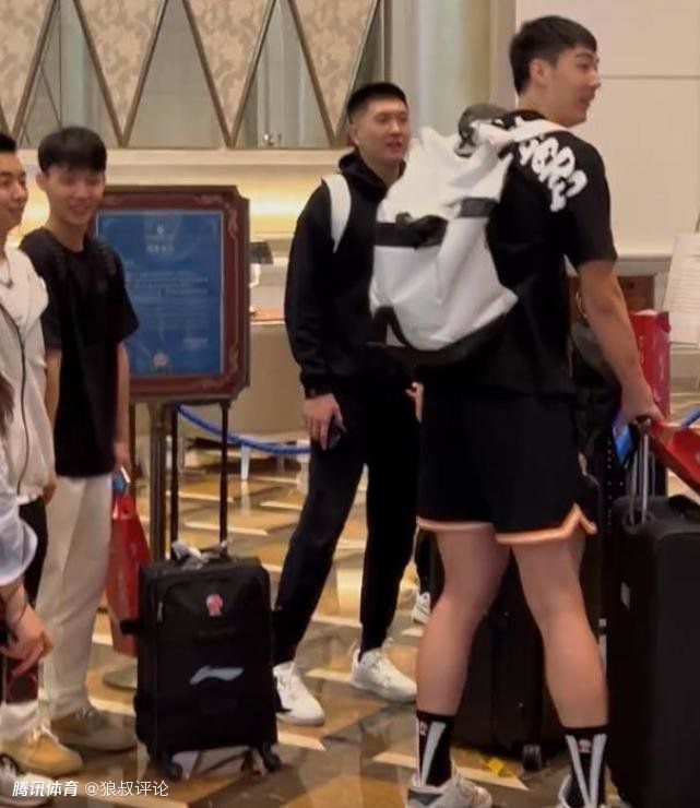 医院换换爱