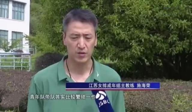 大尺度腿模丝袜视频