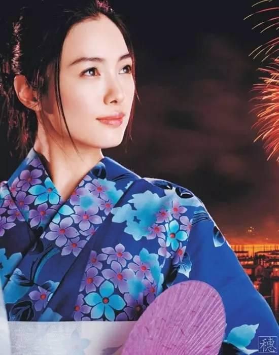 女人与公牛发生性行为