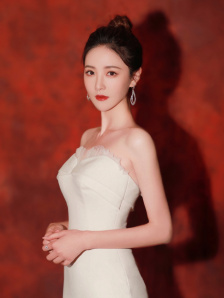 婷婷被公交车猛地进出视频